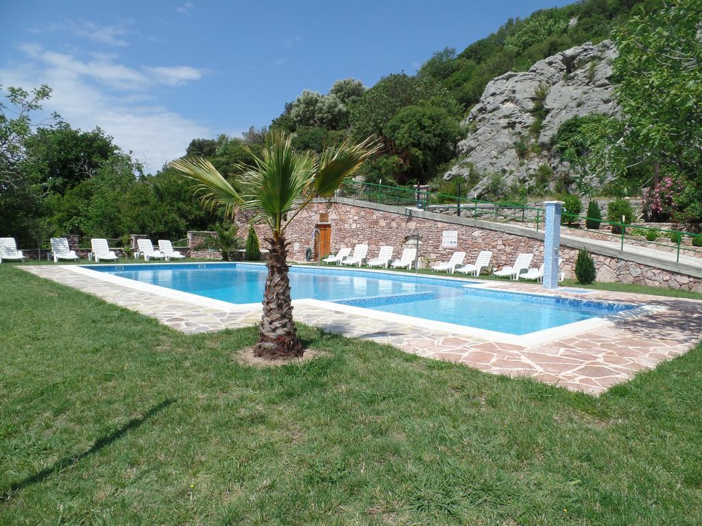 Guest House Jadran Pol Petrovac Exteriör bild