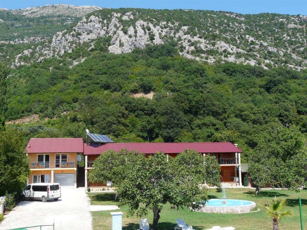 Guest House Jadran Pol Petrovac Exteriör bild