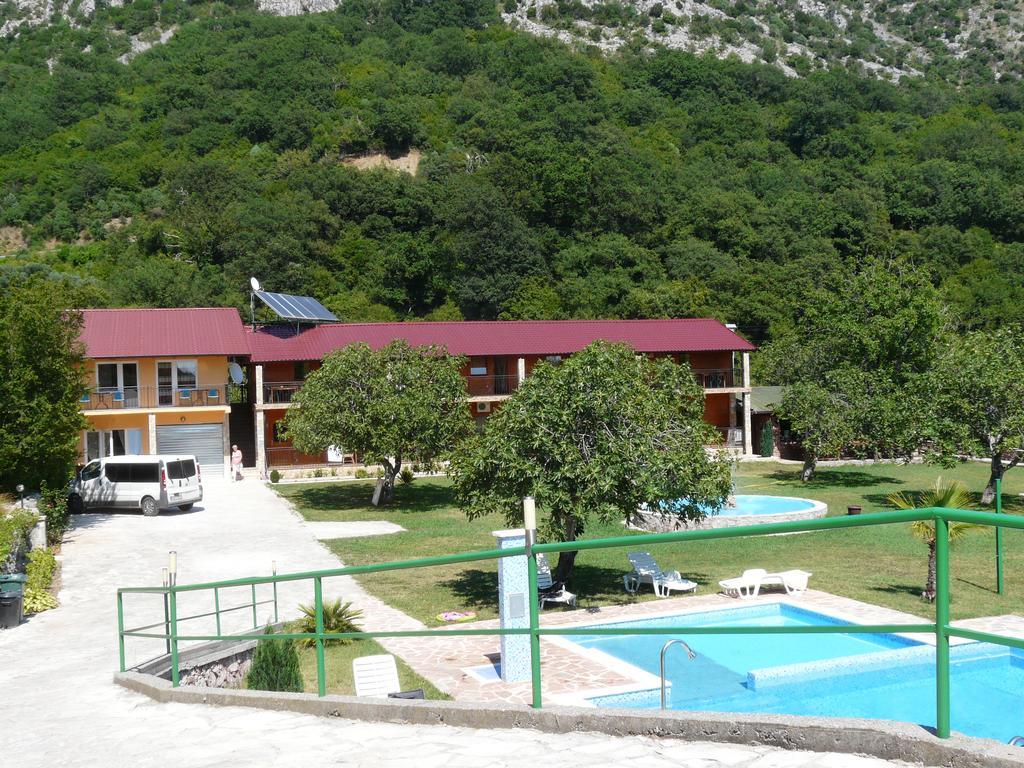 Guest House Jadran Pol Petrovac Exteriör bild