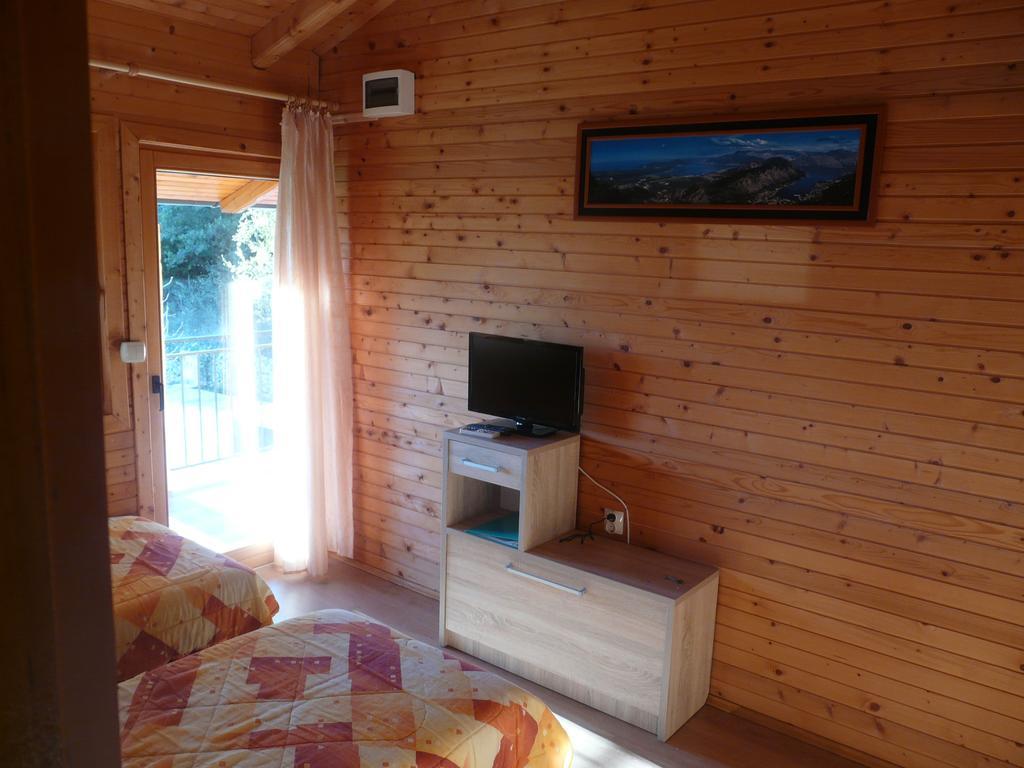 Guest House Jadran Pol Petrovac Exteriör bild